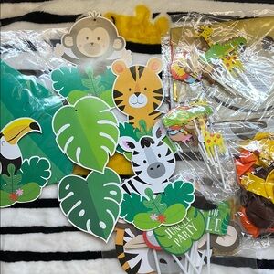 Jungle Party Animal Decorations
